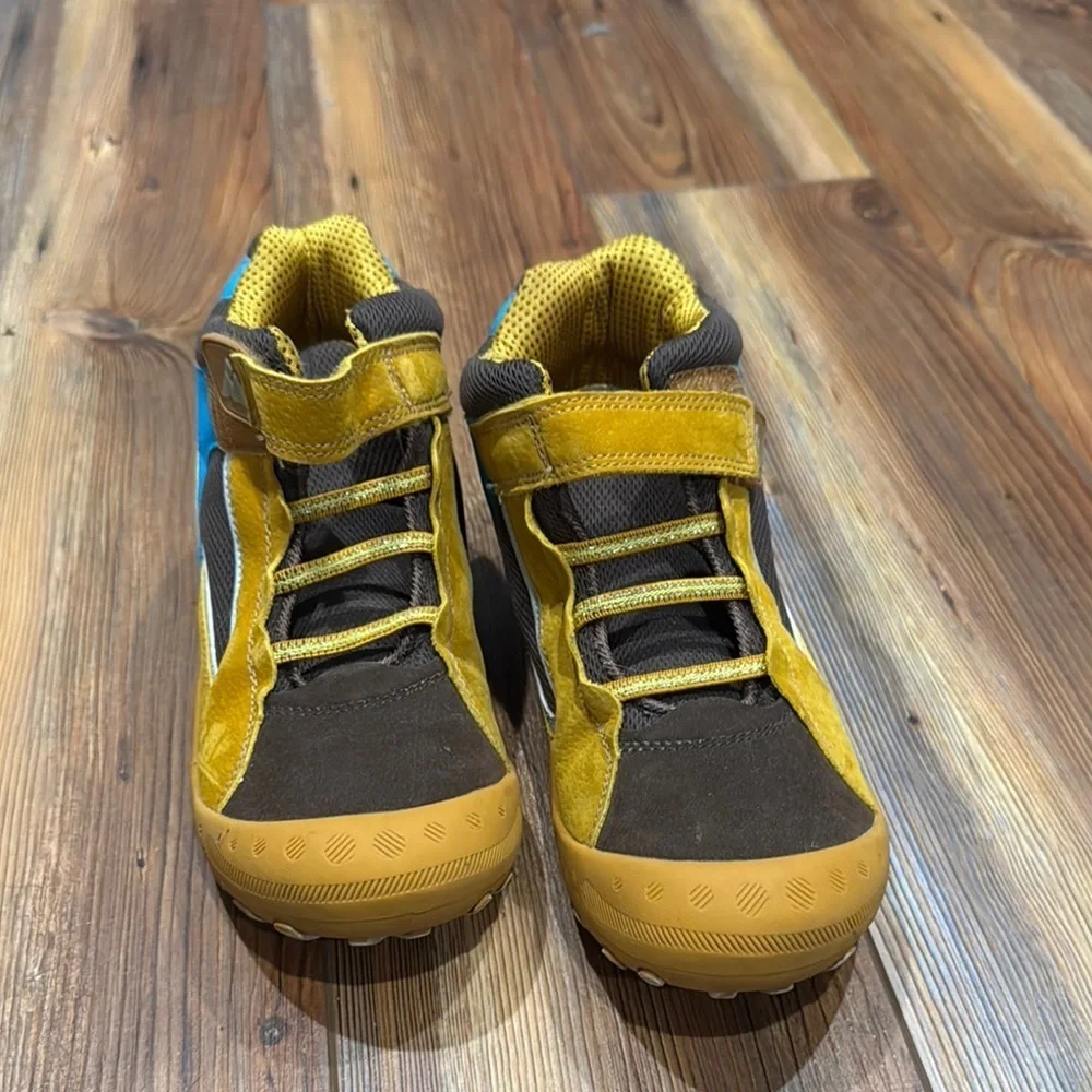 Kids Yellow and Blue High-Top Shoes